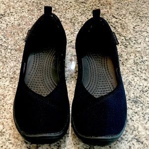 Ladies canvas and suede black crocs slip Ons